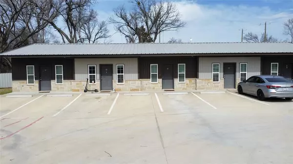 215 Price Lane, Weatherford, TX 76085