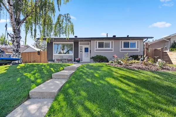 80 Allandale Close SE, Calgary, AB T2H 1V9