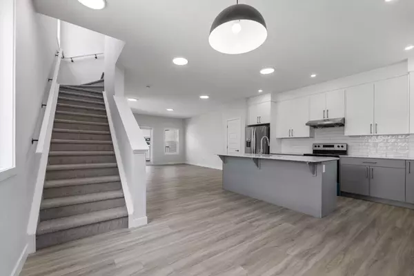 Calgary, AB T3N 2N8,90 Corner Meadows MNR NE #602