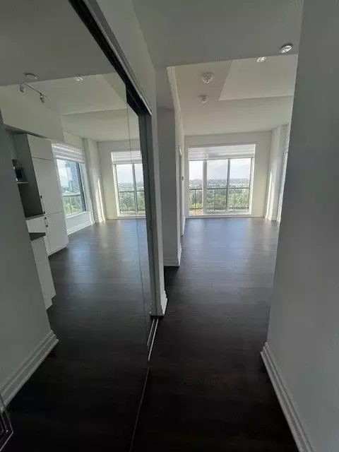 Markham, ON L6G 0G9,10 Rouge Valley DR W #927