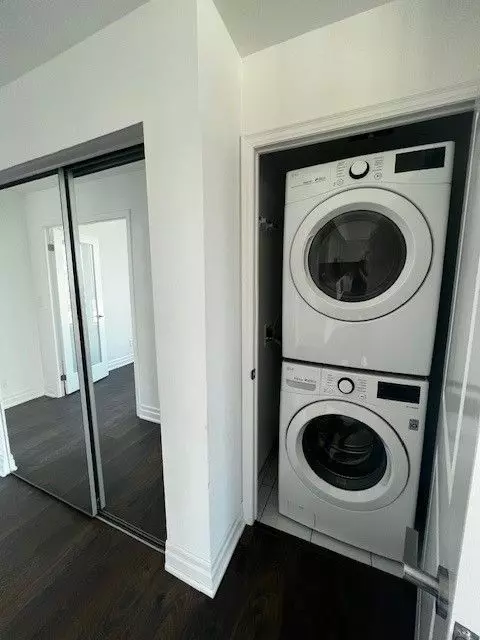 Markham, ON L6G 0G9,10 Rouge Valley DR W #927