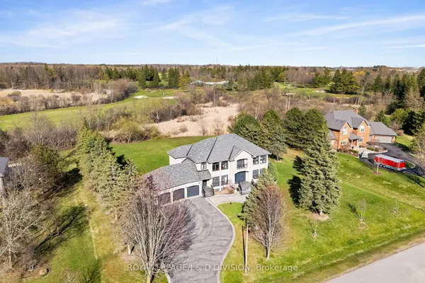 19 Logan CT, Whitchurch-stouffville, ON L4A 7X5