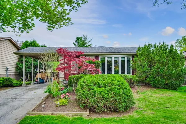 1310 Sycamore DR, Burlington, ON L7M 1H2