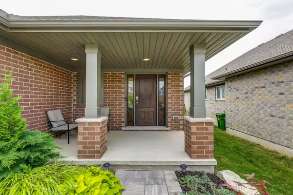 St. Thomas, ON N5R 0H5,24 Acorn TRL