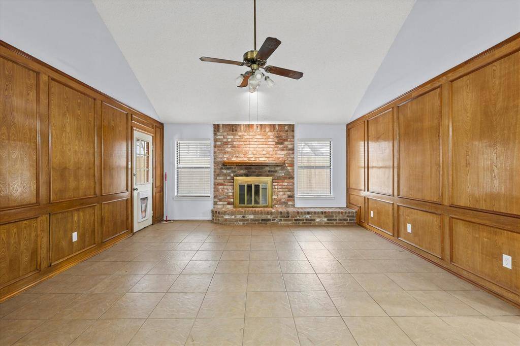 414 Morrison Drive, Euless, TX 76039