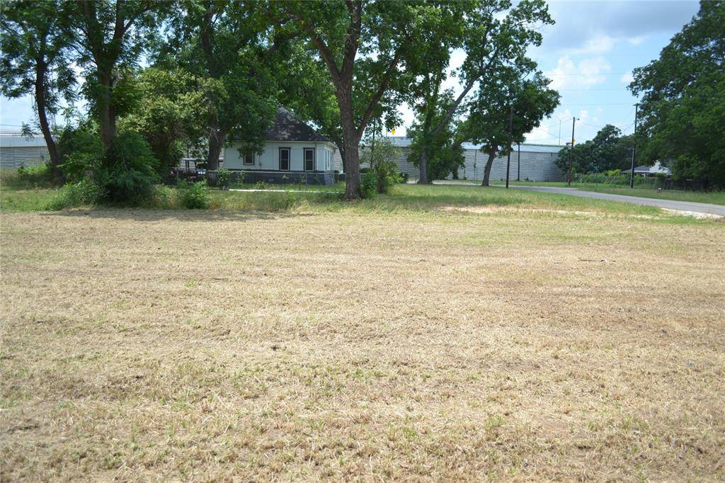 Waco, TX 76704,815 East Plum Street
