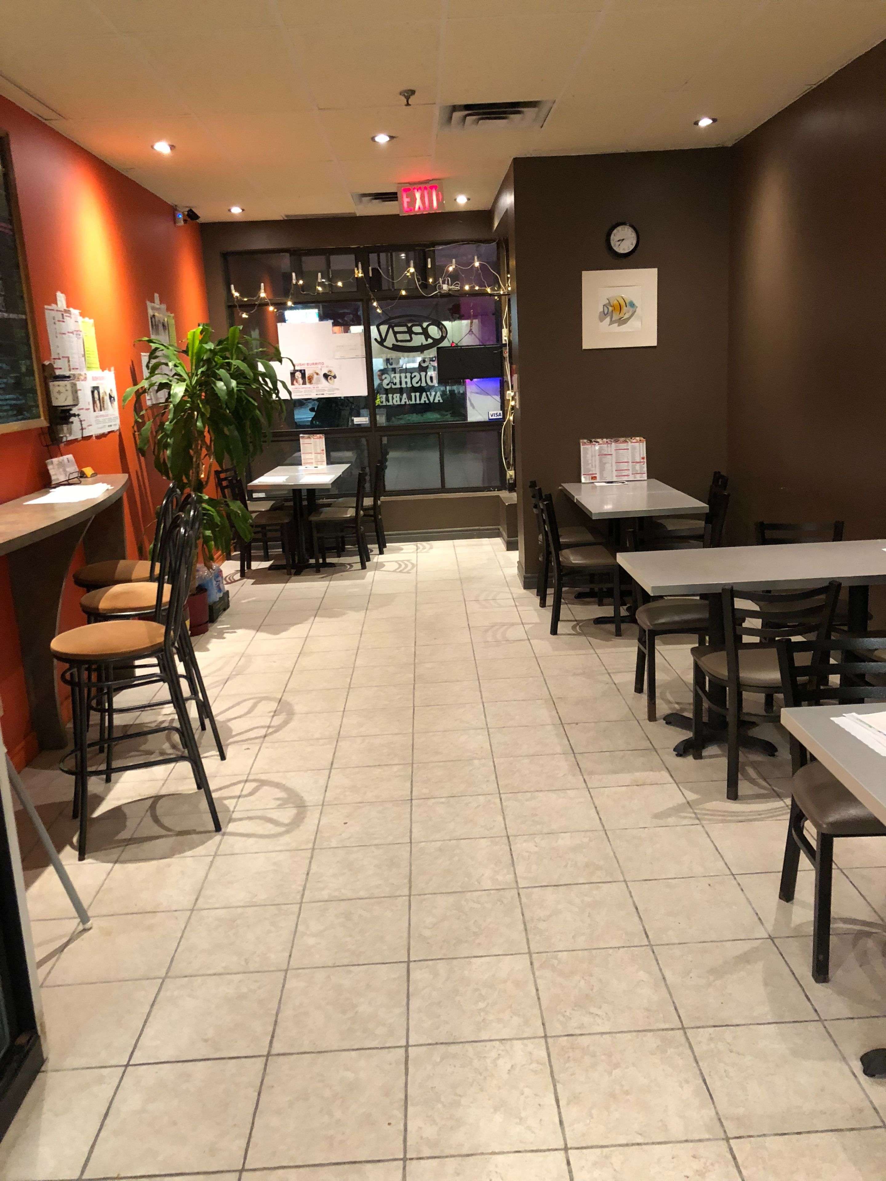 Mississauga, ON L5H 3A1,1107 Lorne Park RD #15