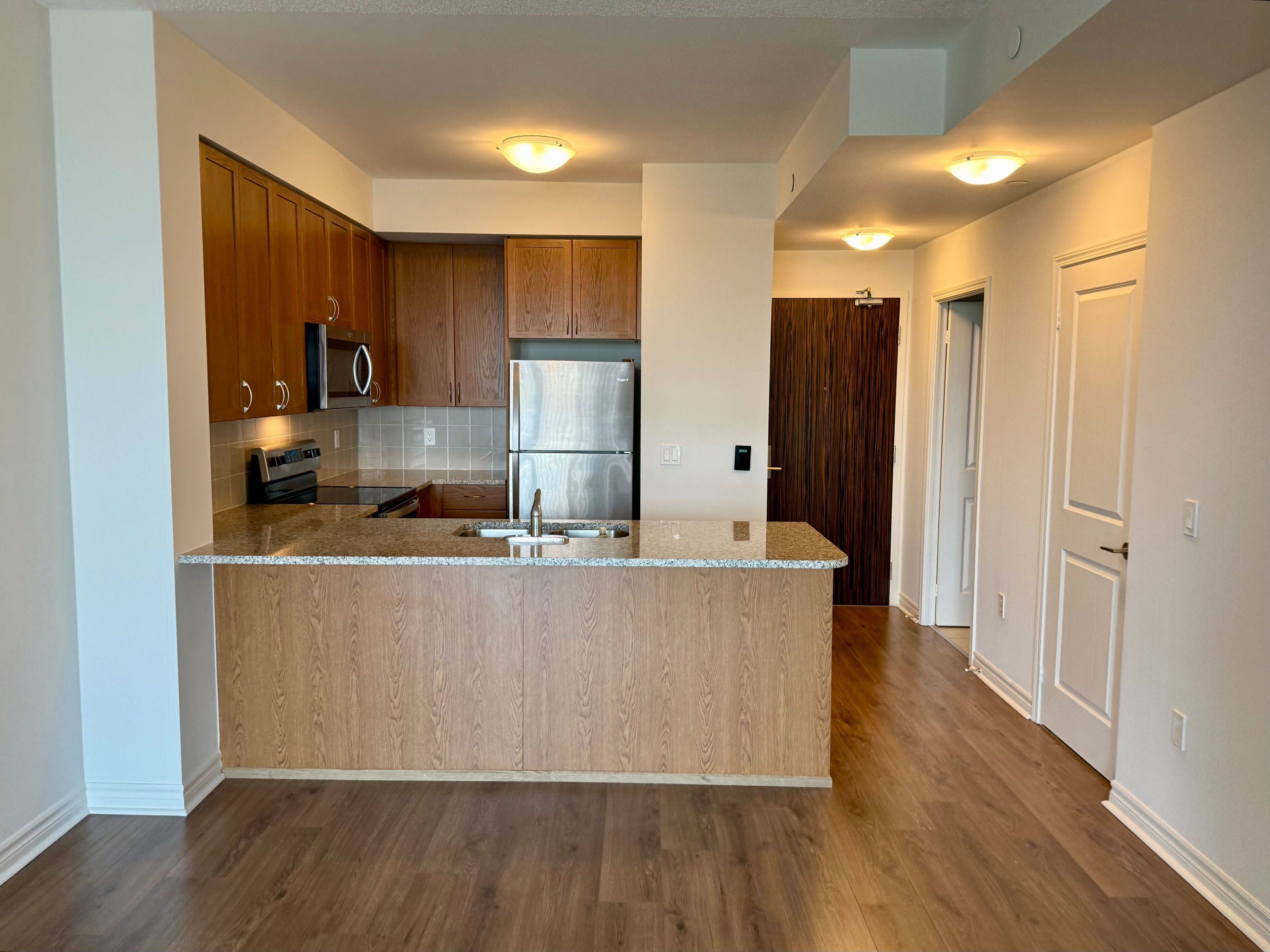 Mississauga, ON L5B 0K6,349 Rathburn RD W #1702