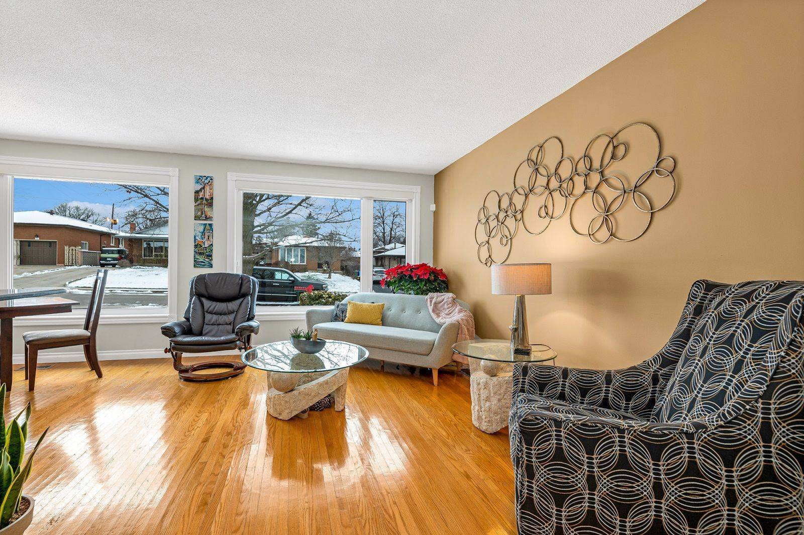 Hamilton, ON L9C 3T3,103 Burrwood DR