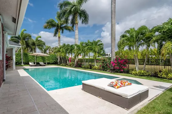 Weston, FL 33326,16633 Golfview Dr