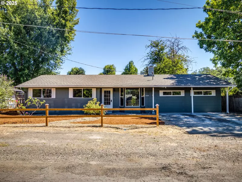 16322 SE ARISTA DR, Milwaukie, OR 97267