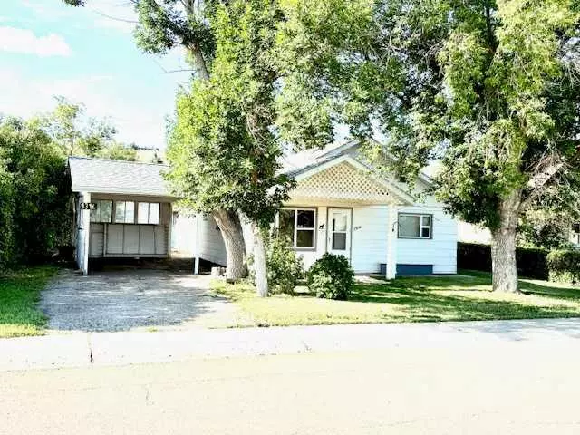 1316 Dinosaur TRL, Drumheller, AB T0J0y1