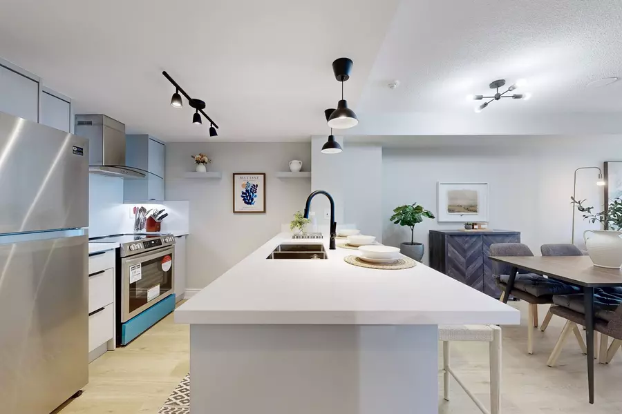 25 Town Centre CT #3009, Toronto E09, ON M1P 0B4