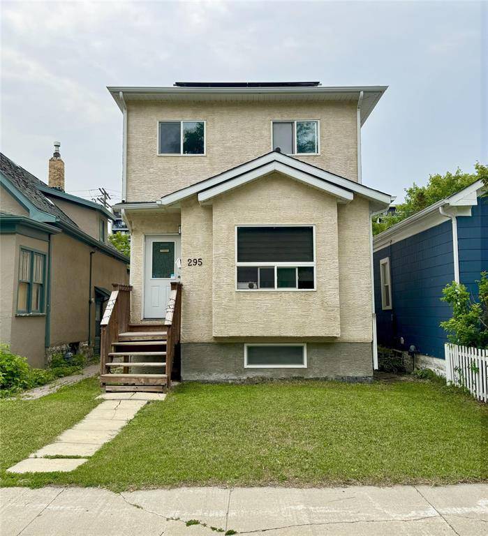 295 King Edward ST, Winnipeg, MB R3J 1L4