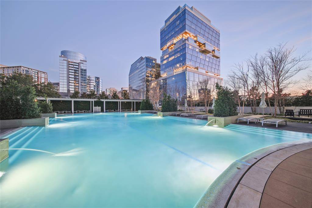 2900 Mckinnon Street #404, Dallas, TX 75201