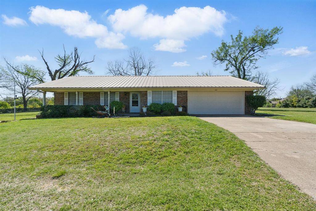 223 Idella Street, Stephenville, TX 76401