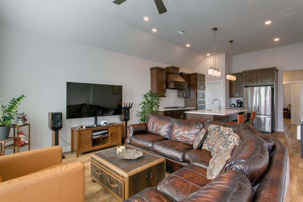 Dallas, TX 75211,2324 ROOK Drive