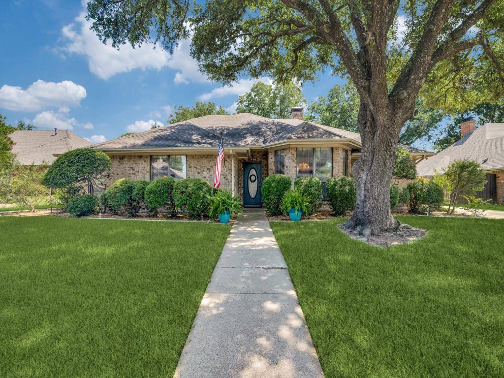 2406 Elmhurst Street, Rowlett, TX 75088