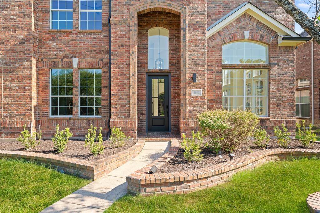 Allen, TX 75002,1616 Sweetbay Drive
