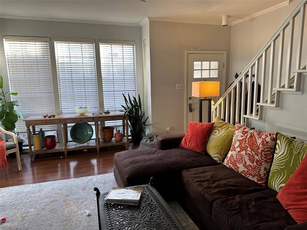 Dallas, TX 75204,3919 Cole Avenue #106