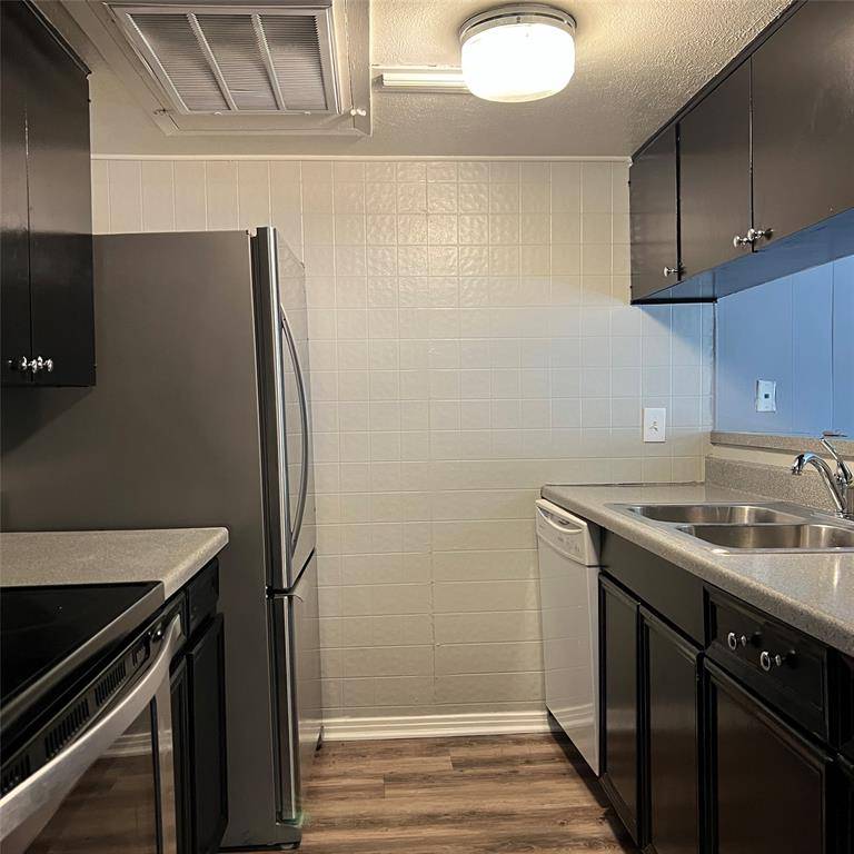 Dallas, TX 75219,2702 Douglas Avenue #101