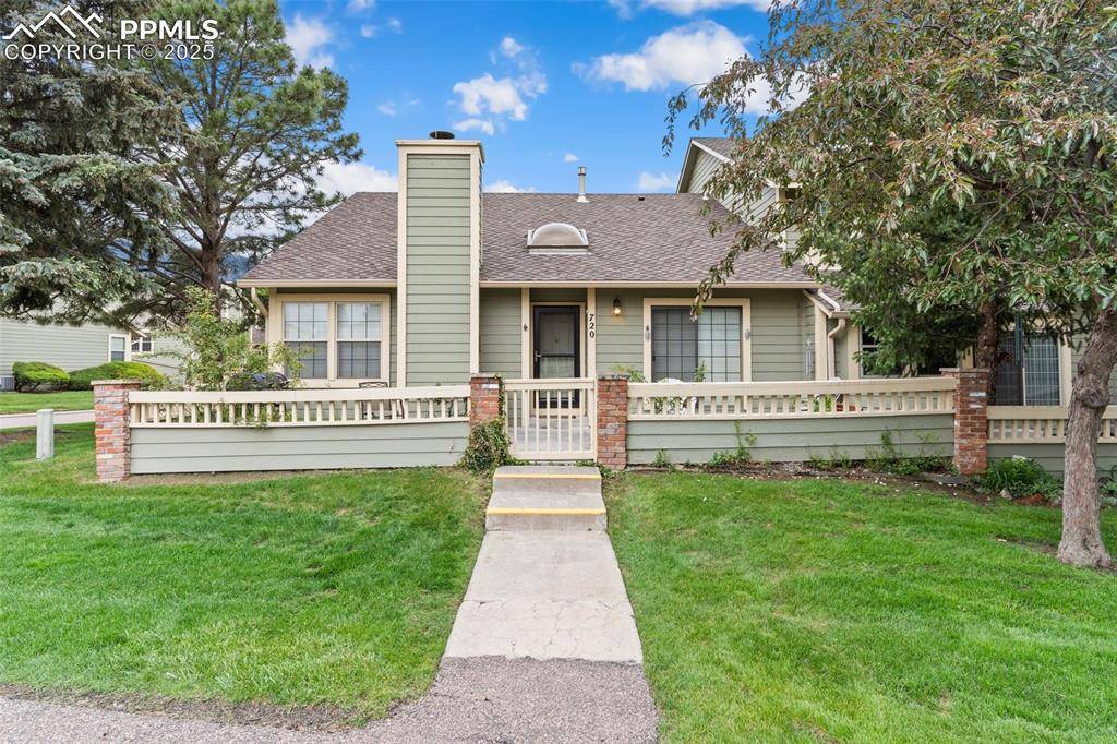 720 Crown Point DR, Colorado Springs, CO 80906