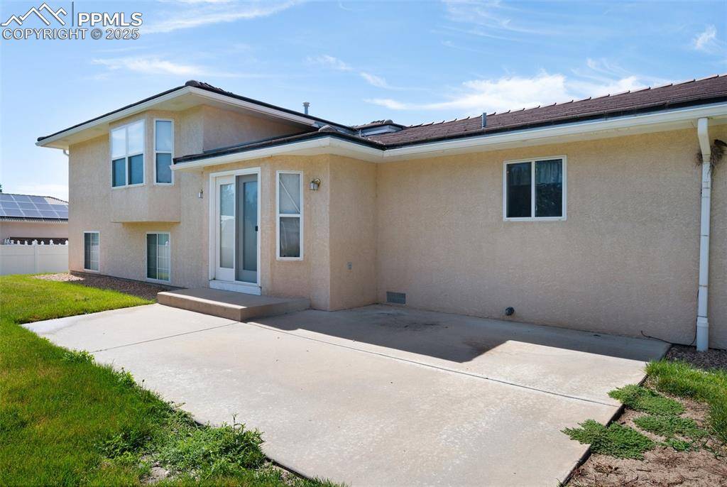 Pueblo, CO 81005,7 Tierra Casa DR