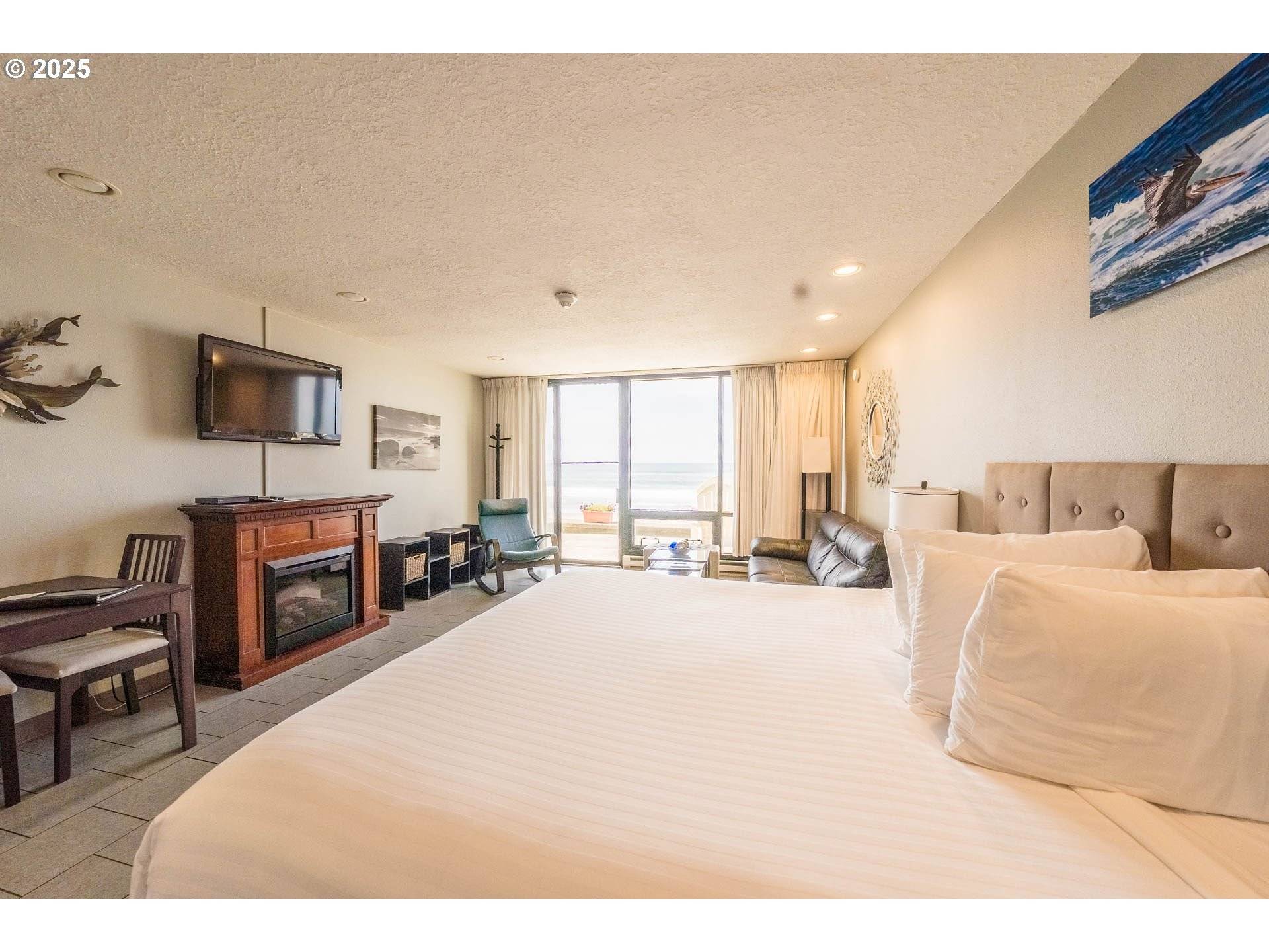 Lincoln City, OR 97367,4009 SW HIGHWAY 101, 140 #140