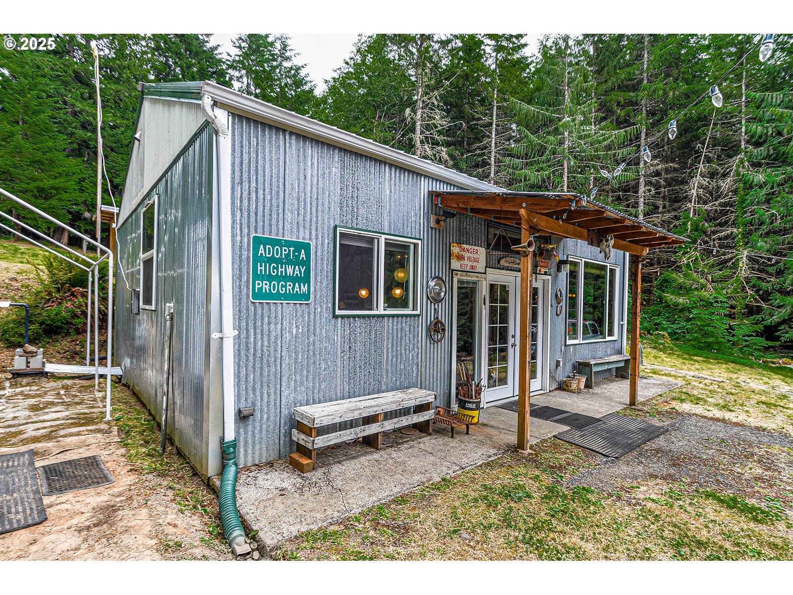 Rainier, OR 97048,74738 APIARY RD