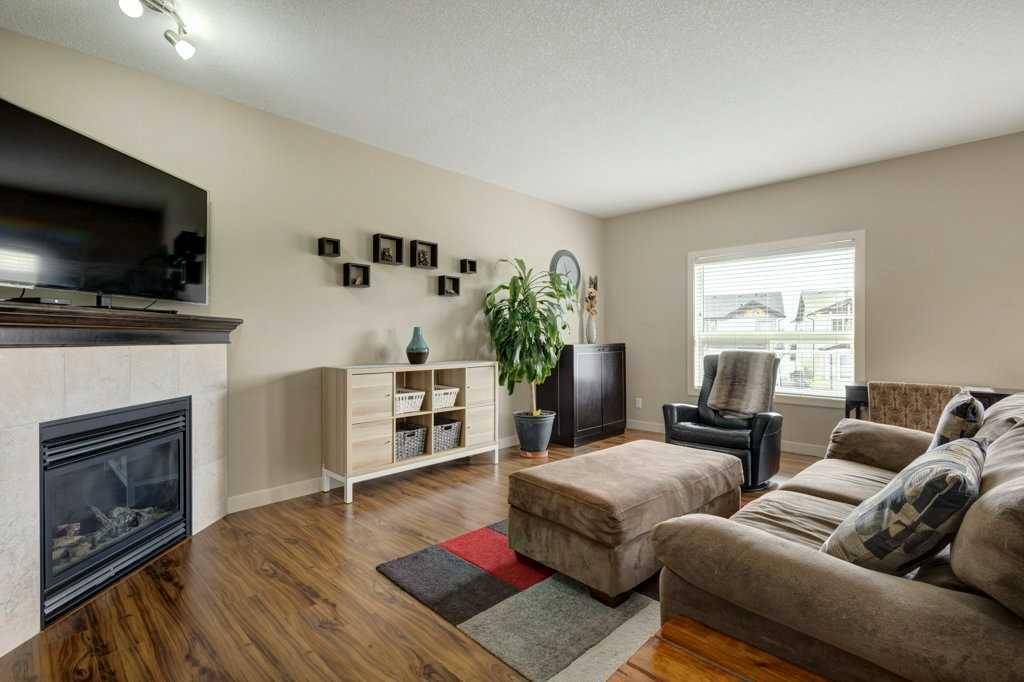 Calgary, AB T2Y 0K2,48 Everhollow ST SW