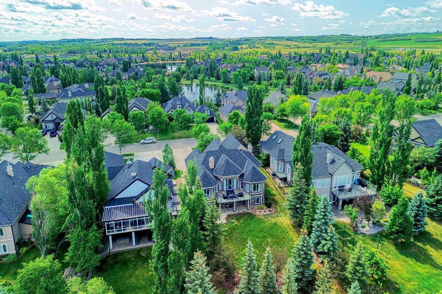 239 Heritage Lake DR, Heritage Pointe, AB T1S 4H9