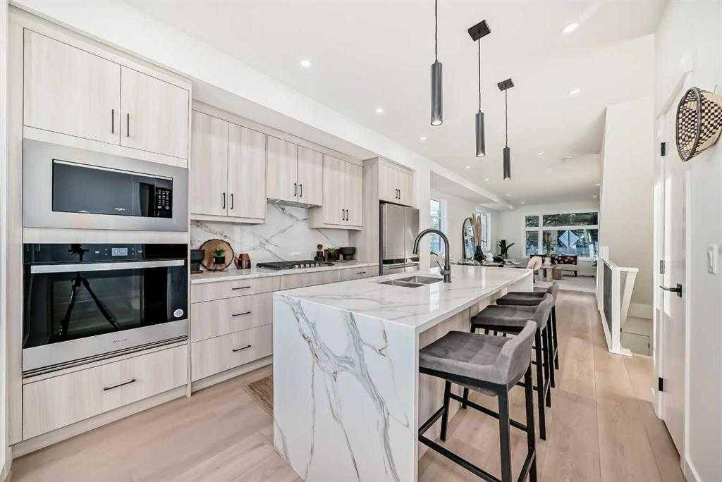 3404 8 AVE SW #4, Calgary, AB t3c2z7