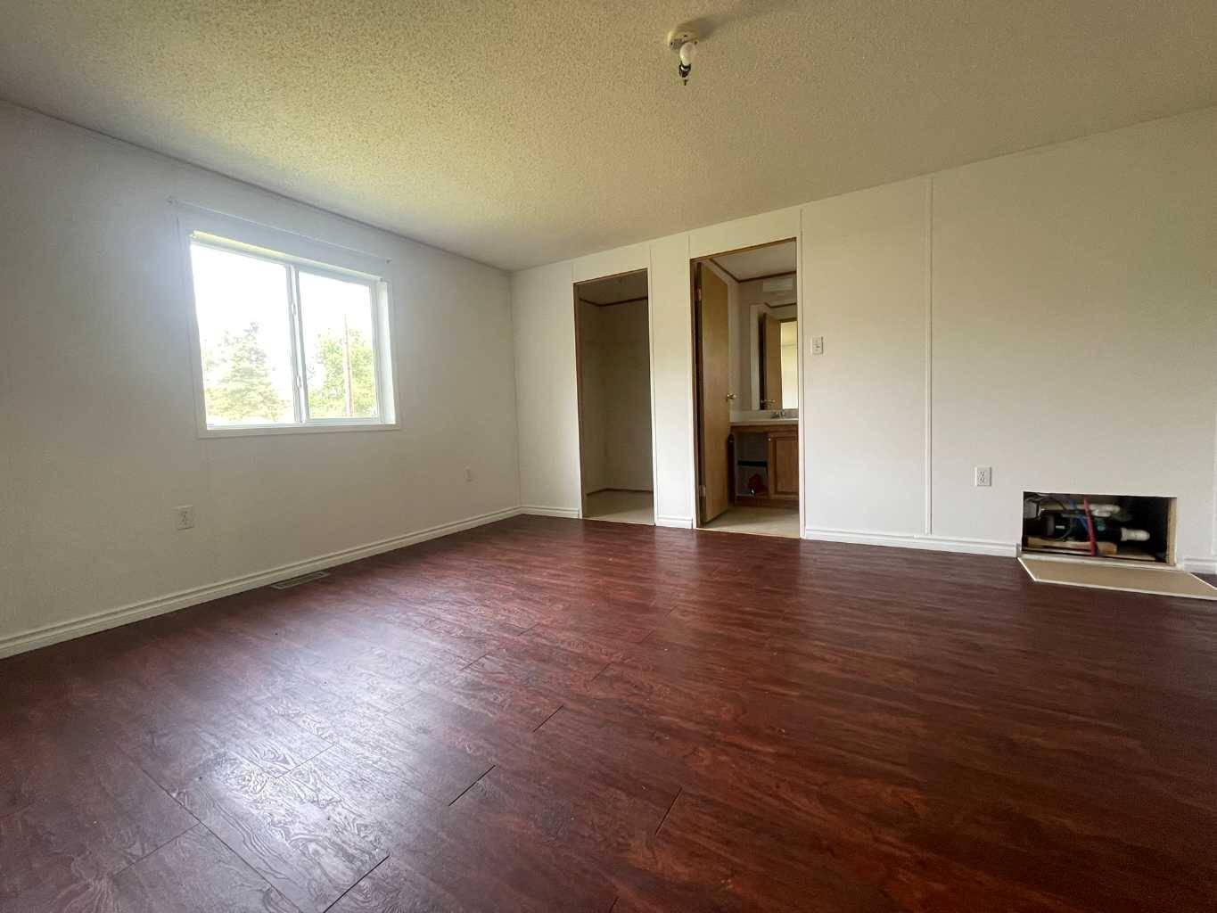 Waseca, SK S0M 3A0,109 2nd ST W