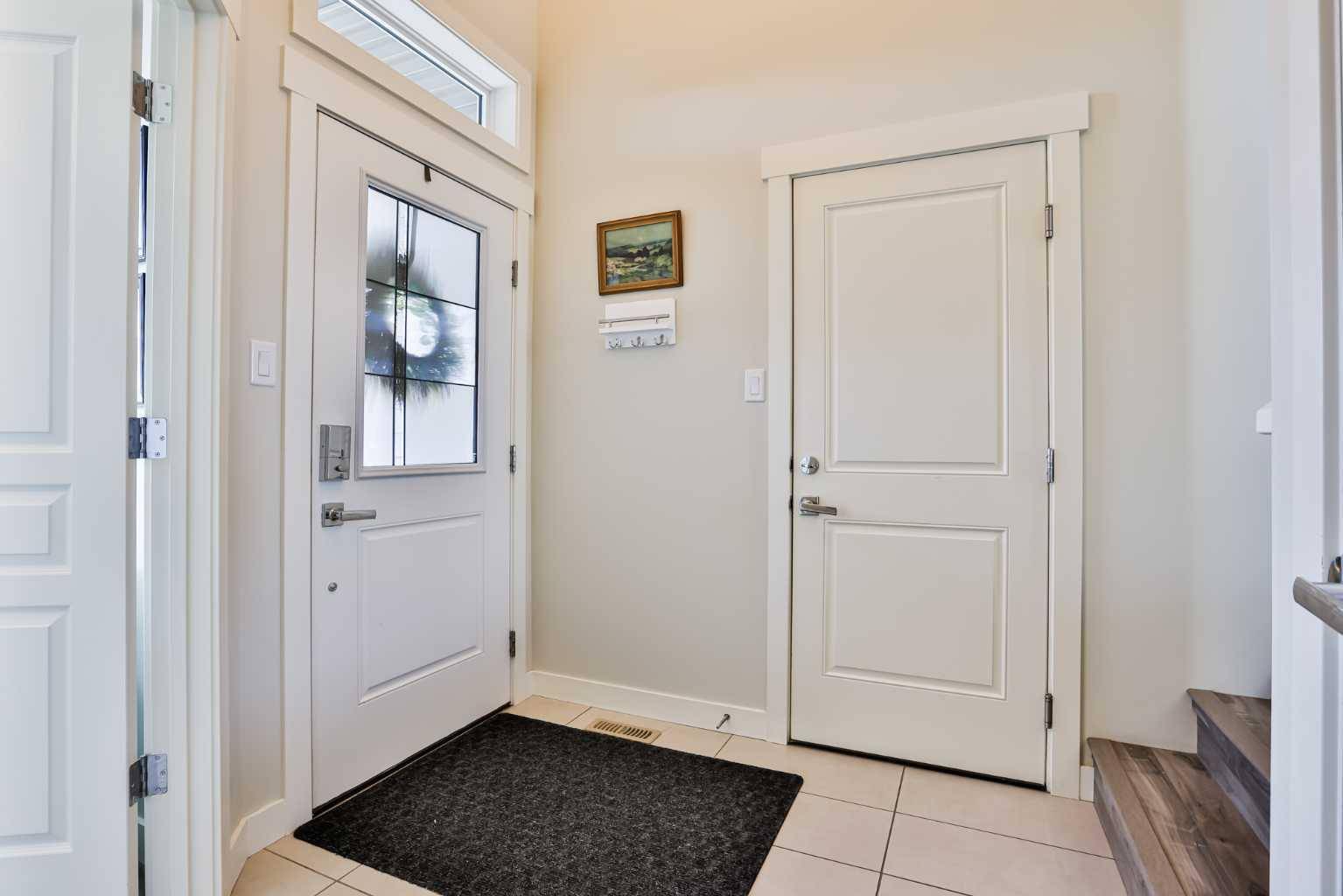 Lethbridge, AB T1J 4S7,32 Northlander WAY West