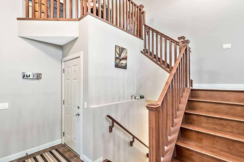 Okotoks, AB T1S 0K1,3 Westridge WAY