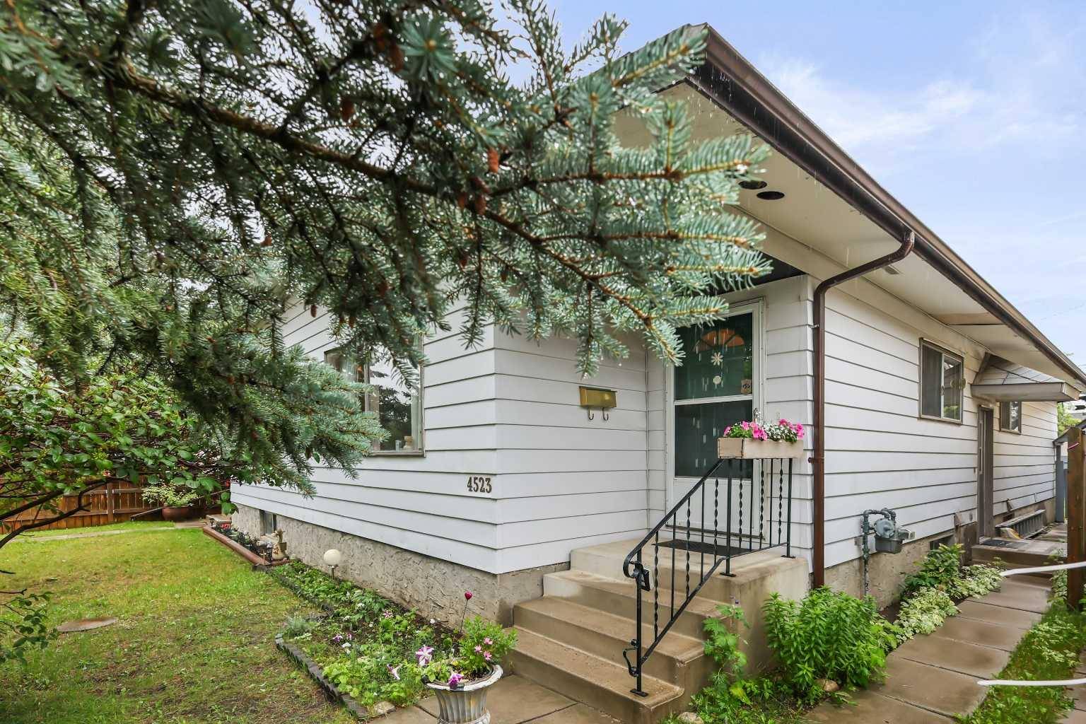 4523 70 ST Northwest, Calgary, AB T3B 2K7