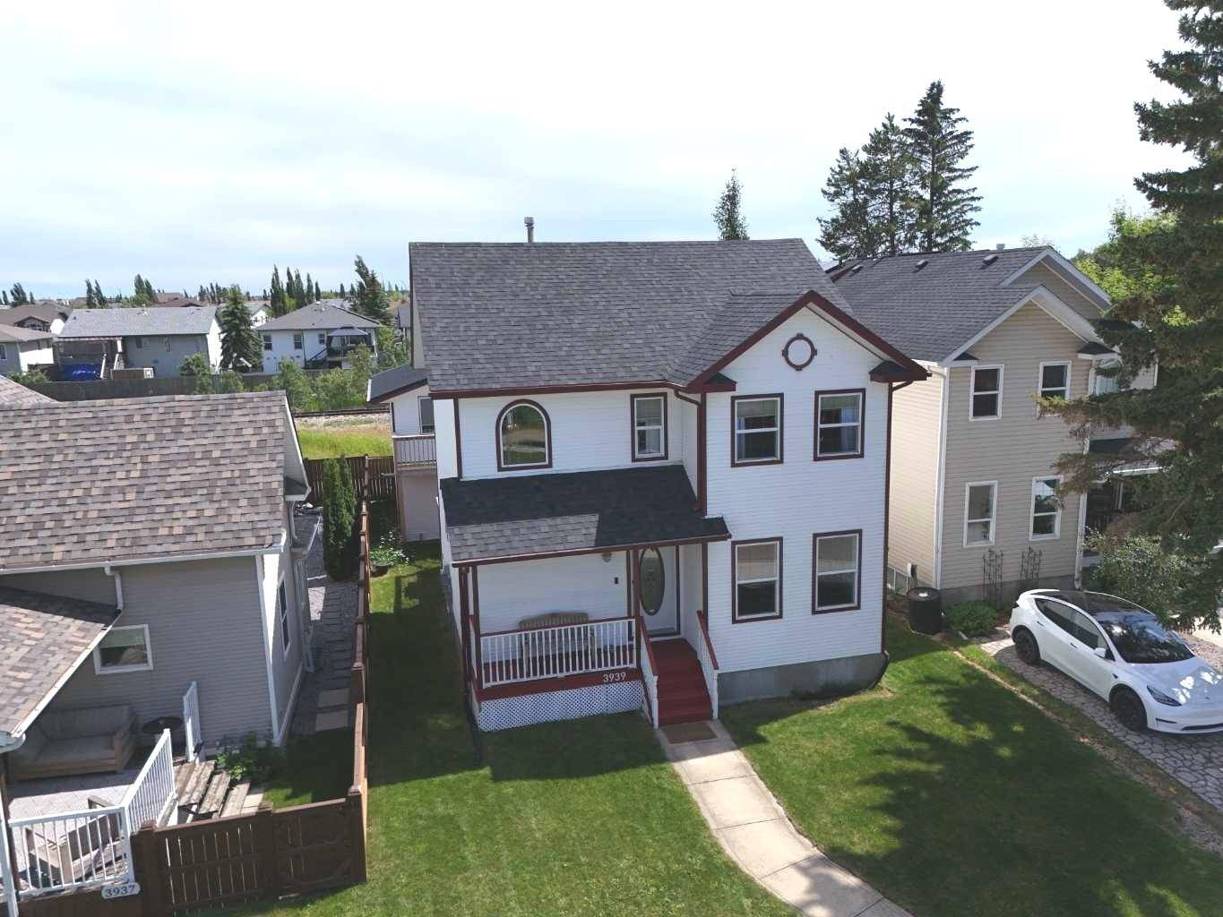 Sylvan Lake, AB T4S 1B7,3939 50 Avenue