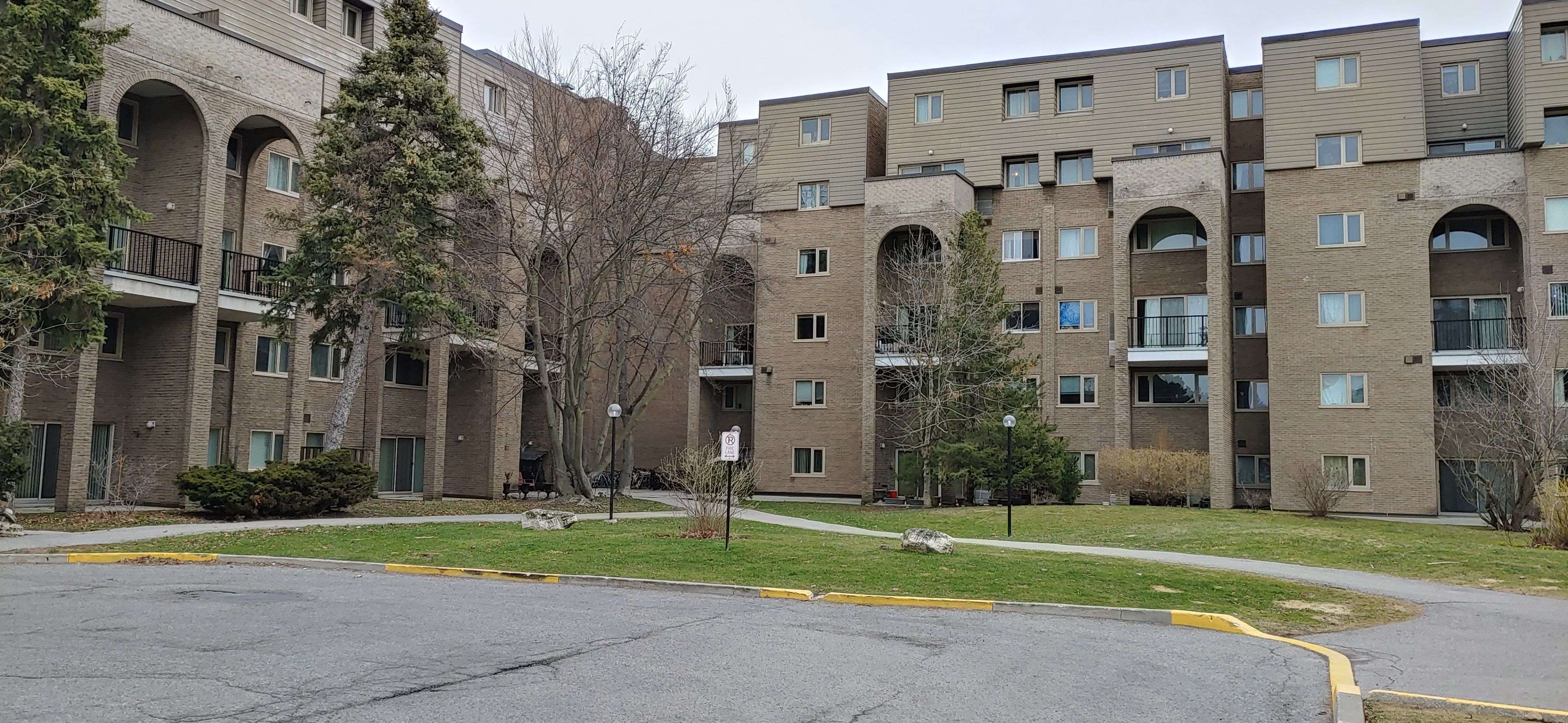4005 Don Mills RD #228, Toronto C15, ON M2H 3J9