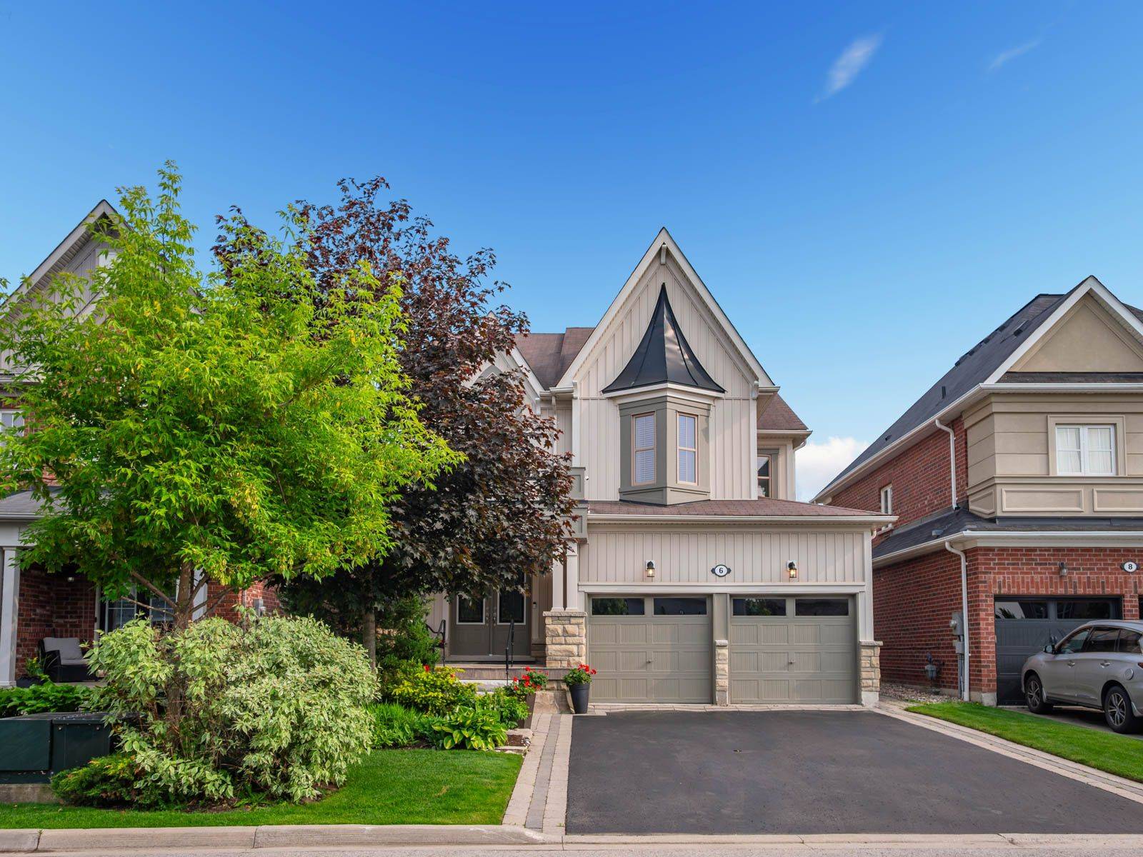 6 Jarrow CRES, Whitby, ON L1M 0G9