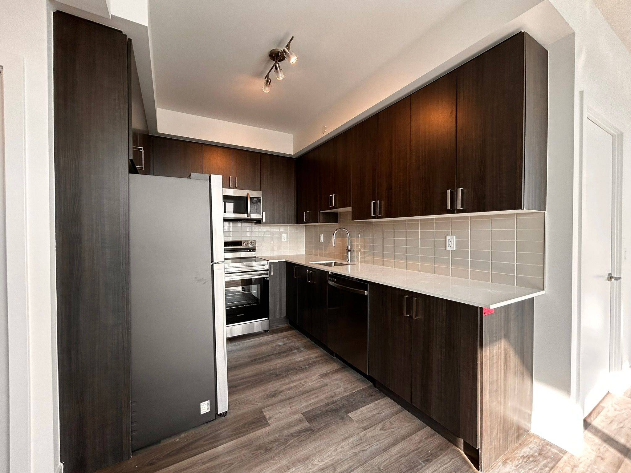 Pickering, ON L1W 0C4,1435 Celebration DR #2402