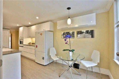 1055 Craven RD #Main, Toronto E01, ON M4J 4V7