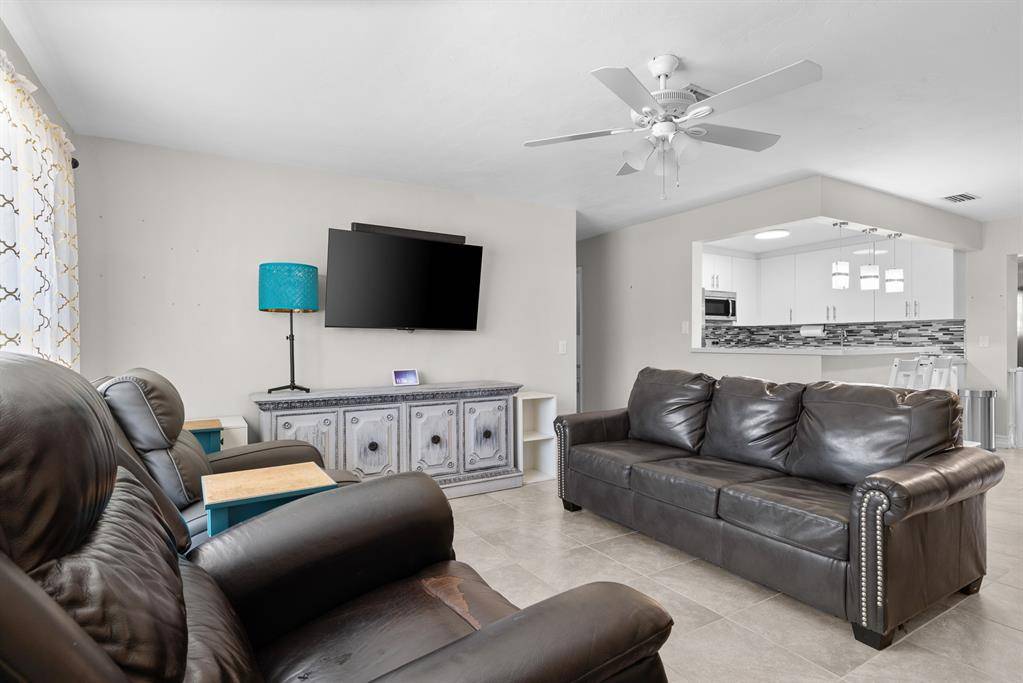 Fort Lauderdale, FL 33312,1731 Fairfax Dr
