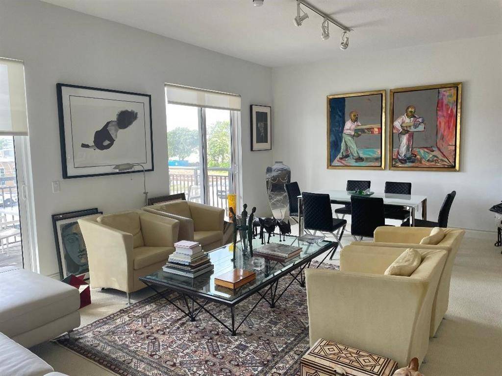 Wilton Manors, FL 33334,2631 NE 14th Ave #208
