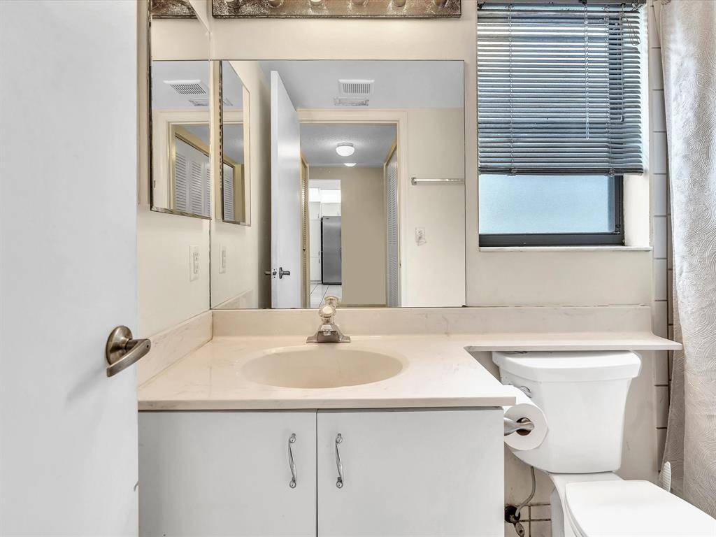 Boynton Beach, FL 33437,9711 Pavarotti Terrace #101