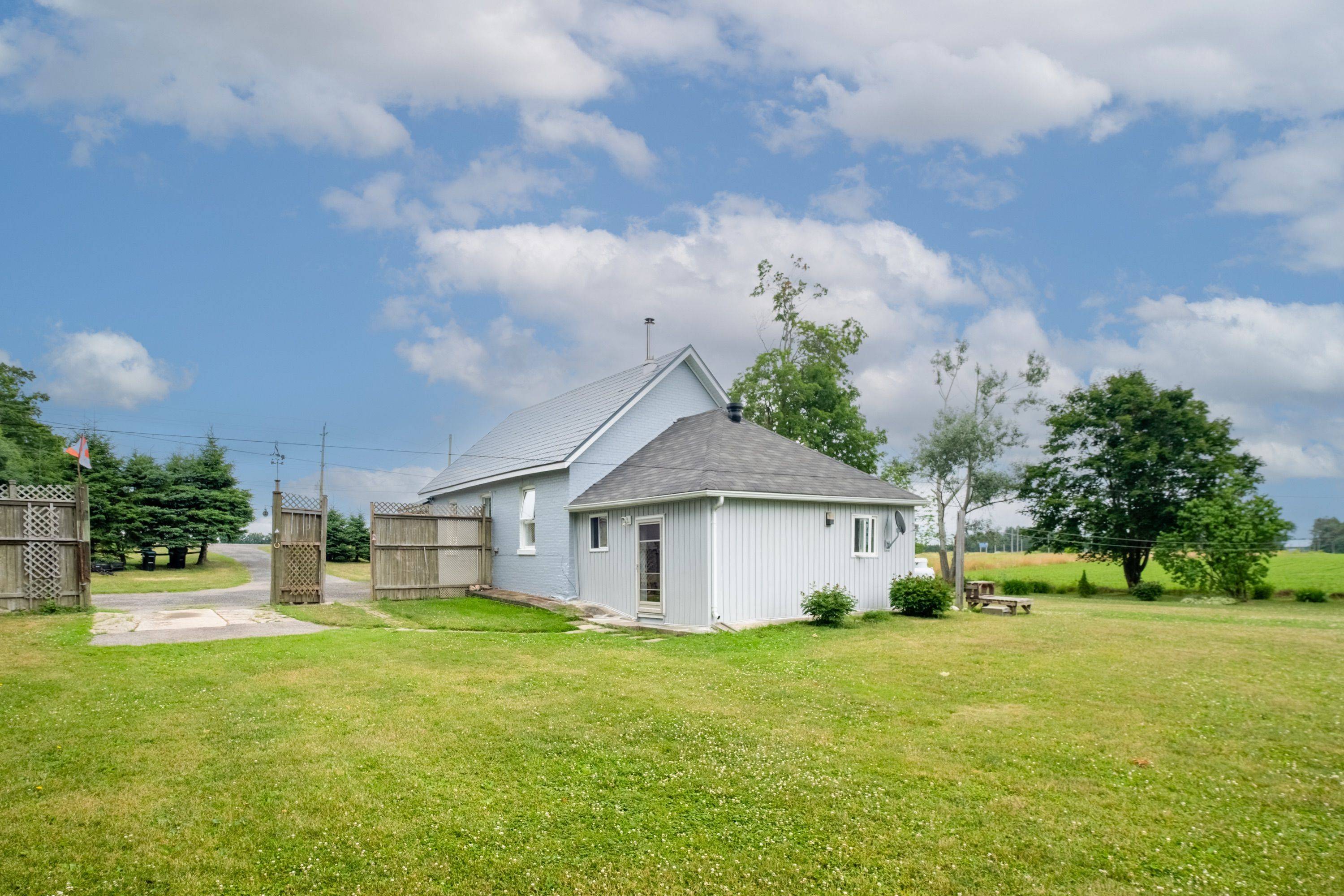 Springwater, ON L0L 2K0,12968 County 27 RD