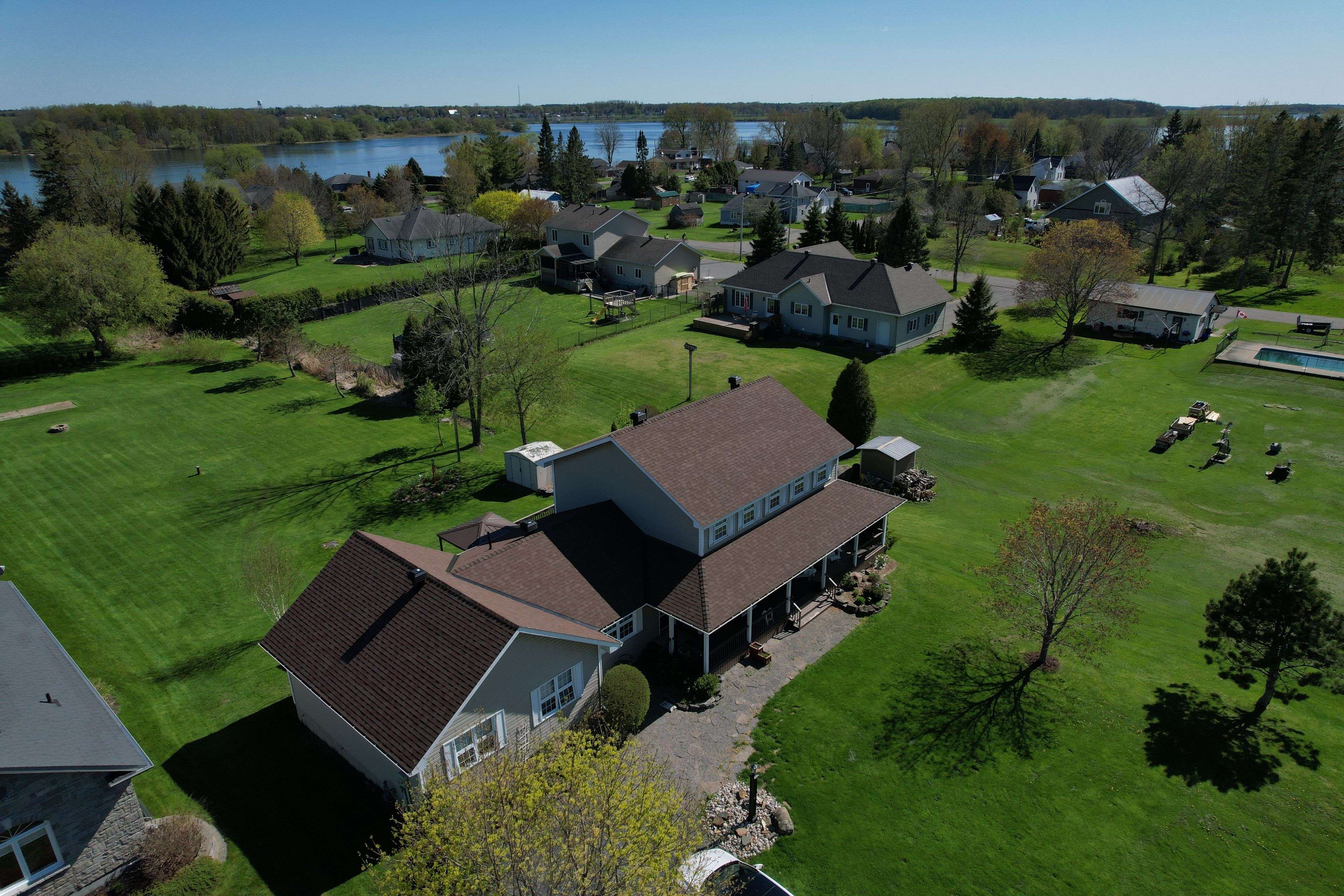 South Dundas, ON K0C 1X0,12118 Lakeshore DR