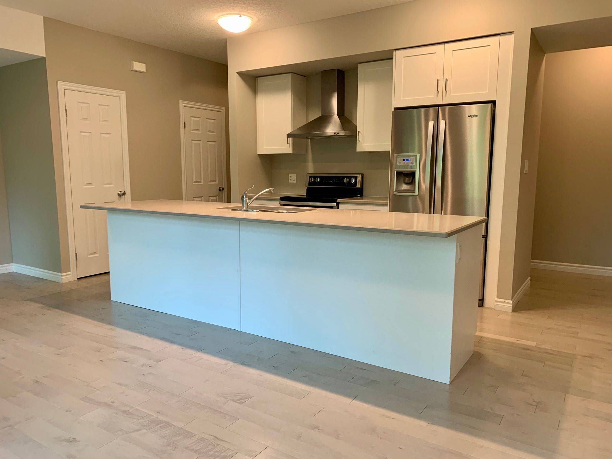 Guelph, ON N1K 1Z7,107 Westra DR #49