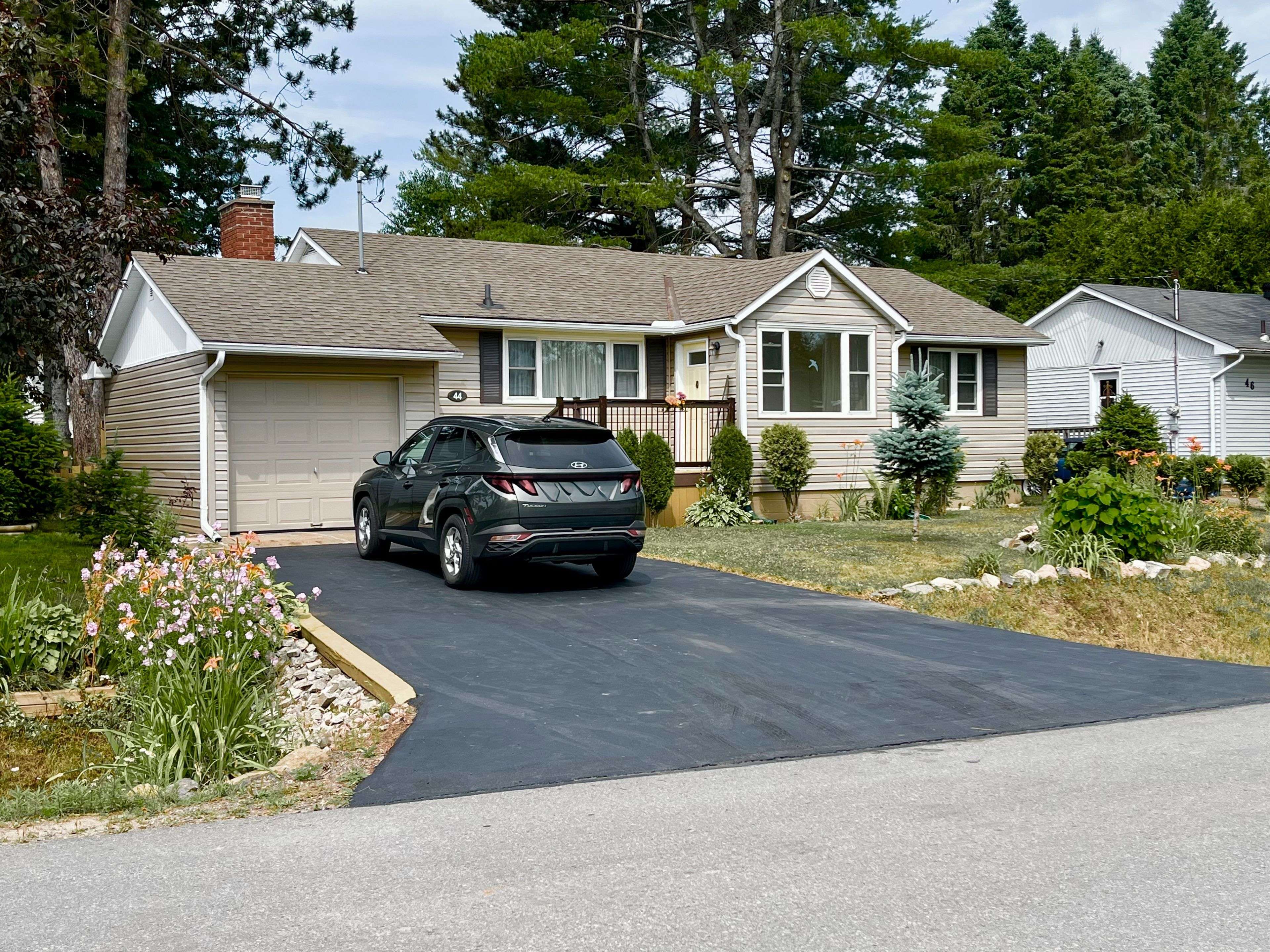 44 Hemlock ST, Highlands East, ON K0L 1M0