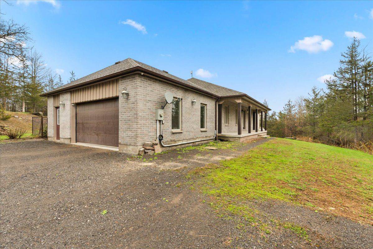 Tweed, ON K0K 2Y0,506 Moneymore RD