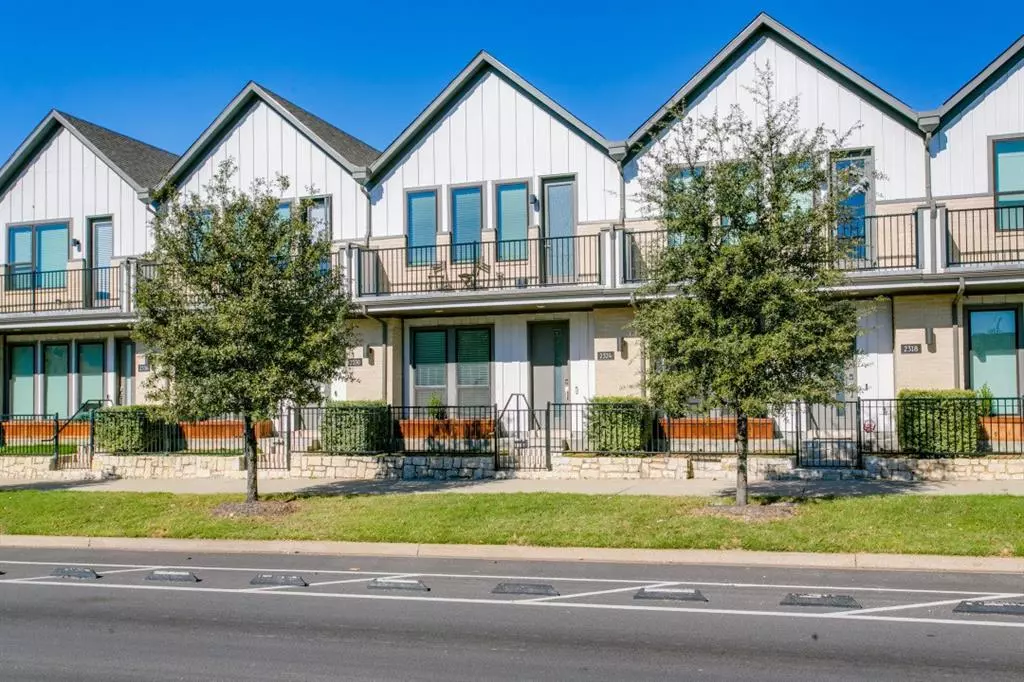 Dallas, TX 75211,2324 ROOK Drive